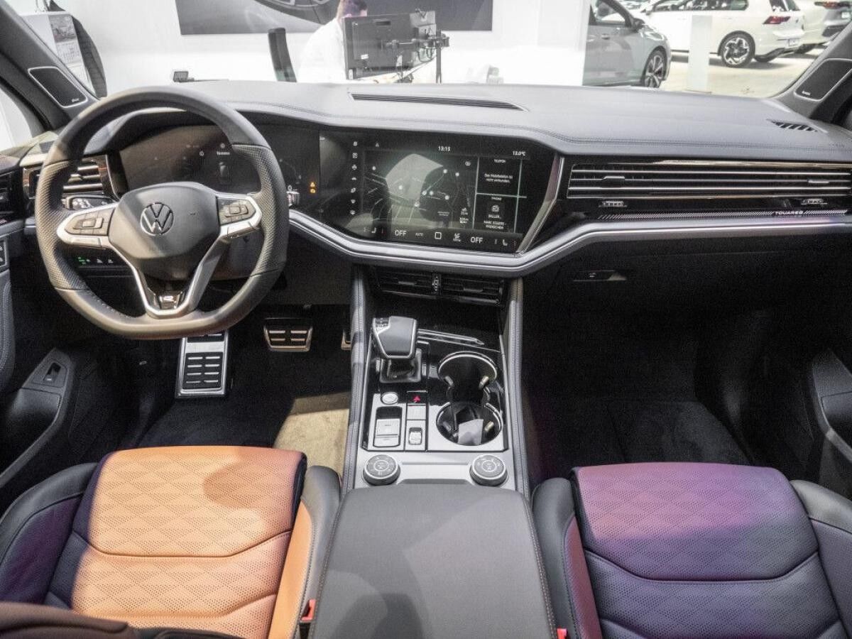 Volkswagen Touareg R-Line 3,0 l TDI *BIS 31.12.*🏷️
