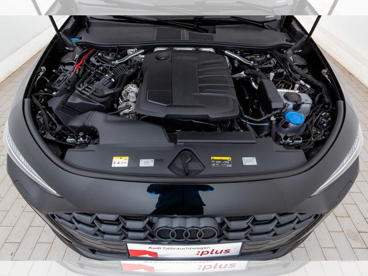 Audi A5 Limousine TDI quattro S tronic Audi A5 Limousine TDI quattro S tronic