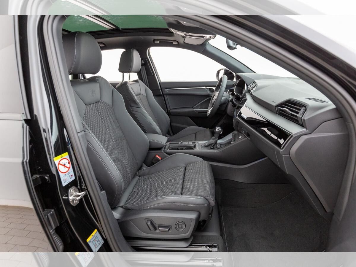 Audi Q3 S line 45 TFSI quattro S tronic
