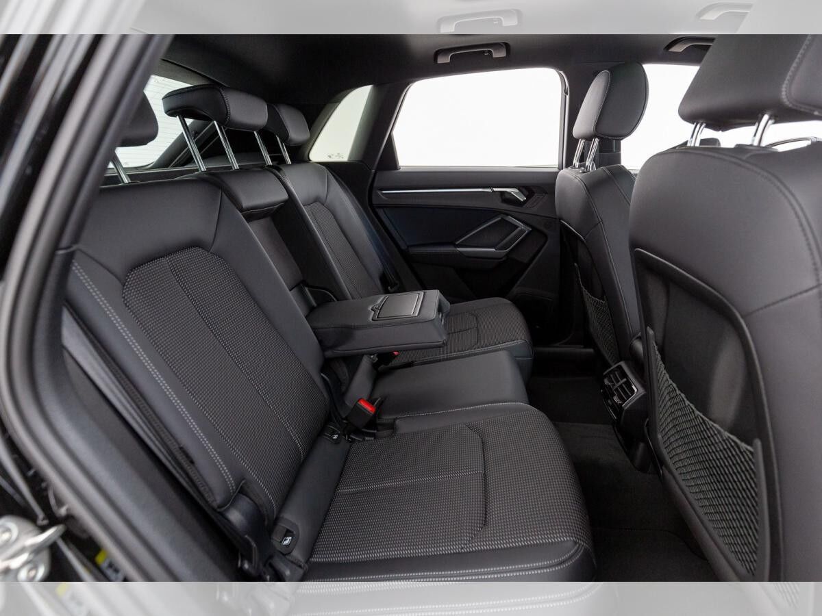 Audi Q3 S line 45 TFSI quattro S tronic