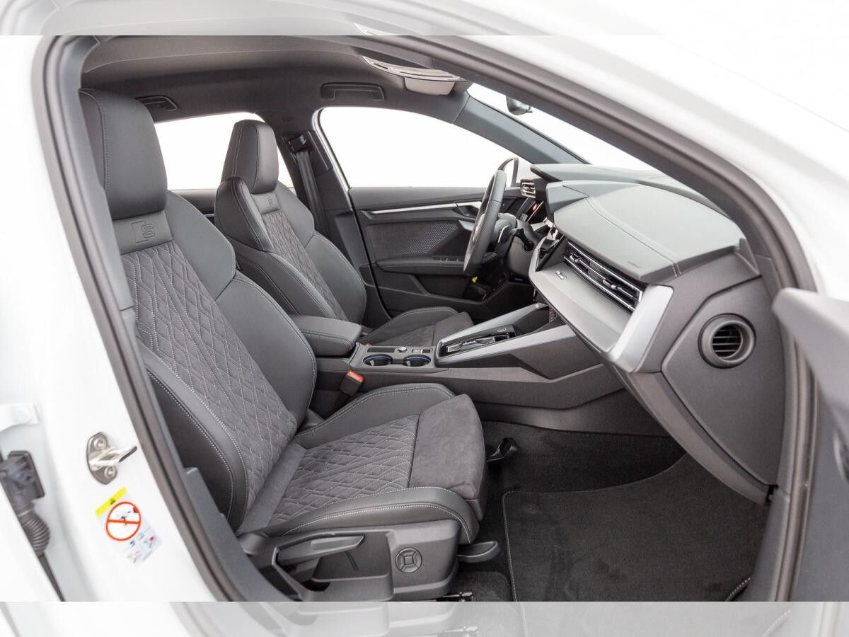 Audi A3 Sportback S line 45 TFSI e S tronic