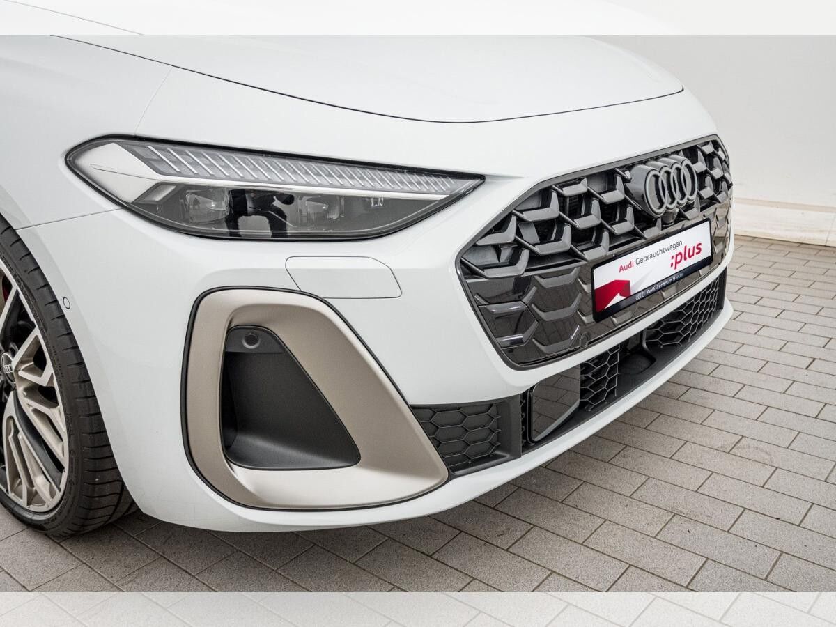 Audi A5 Avant TDI quattro S tronic Audi A5 Avant TDI quattro S tronic