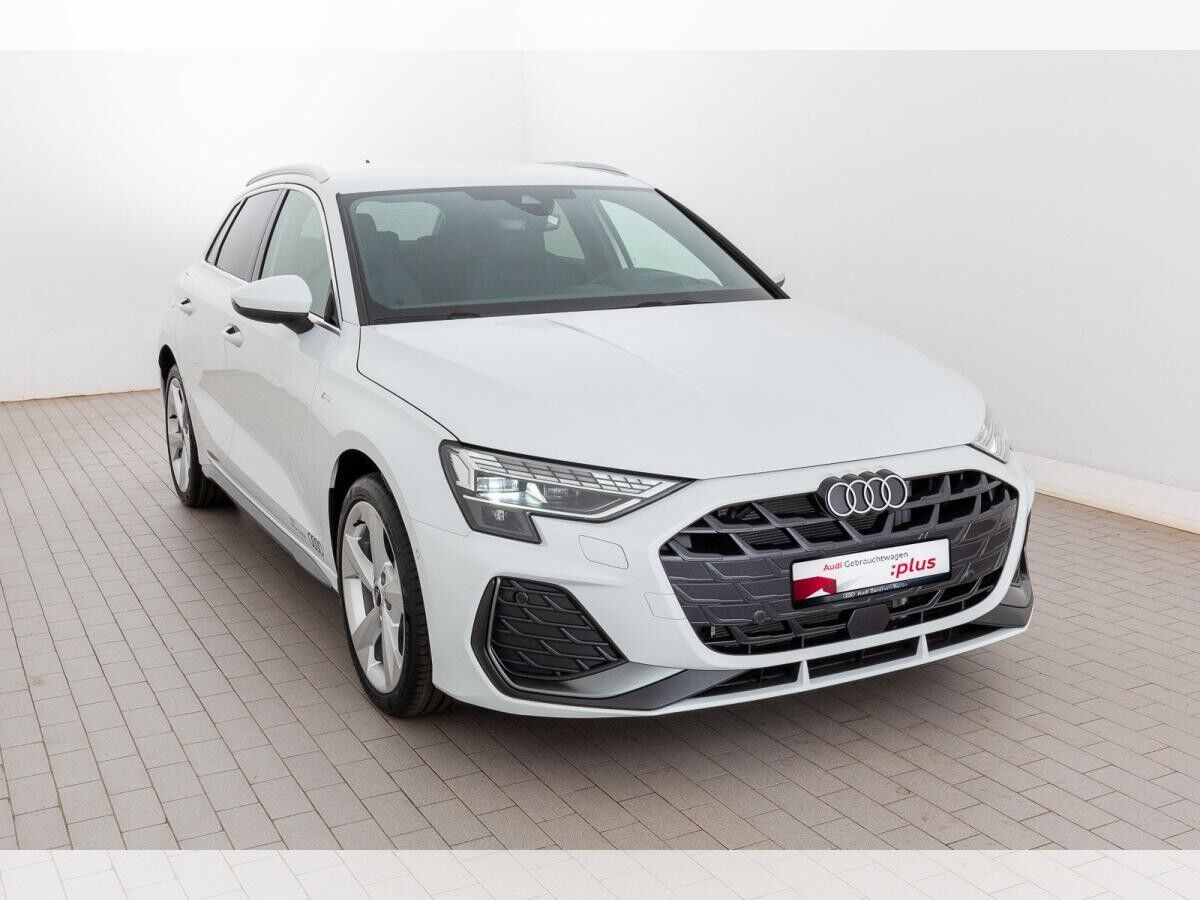 Audi A3 Sportback S line 45 TFSI e S tronic