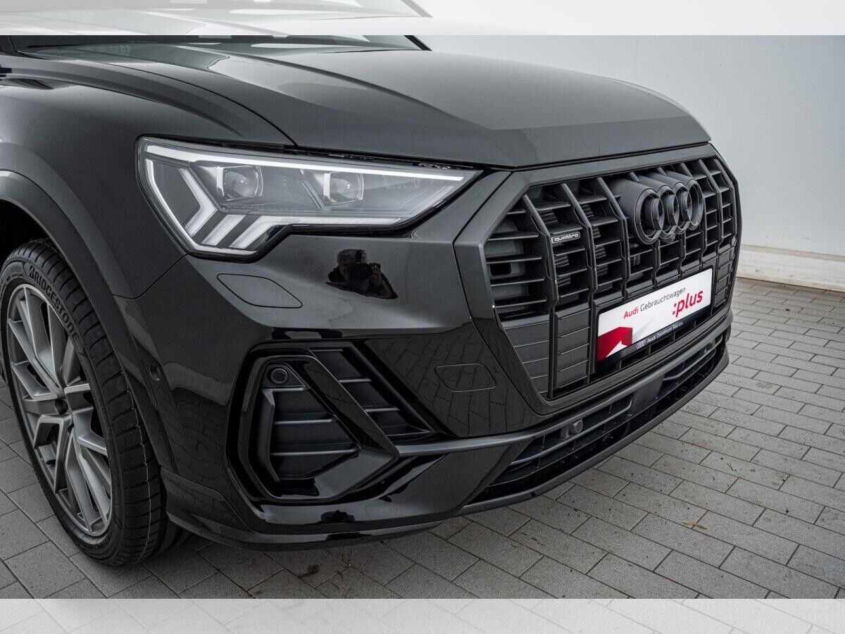 Audi Q3 S line 40 TFSI quattro S tronic