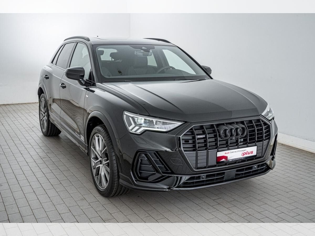 Audi Q3 S line 40 TFSI quattro S tronic