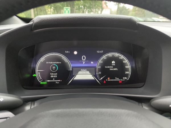 Toyota C-HR C-HR 1,8 l Hybrid 4x2 Teamplayer * TECHNIK-PAKET*