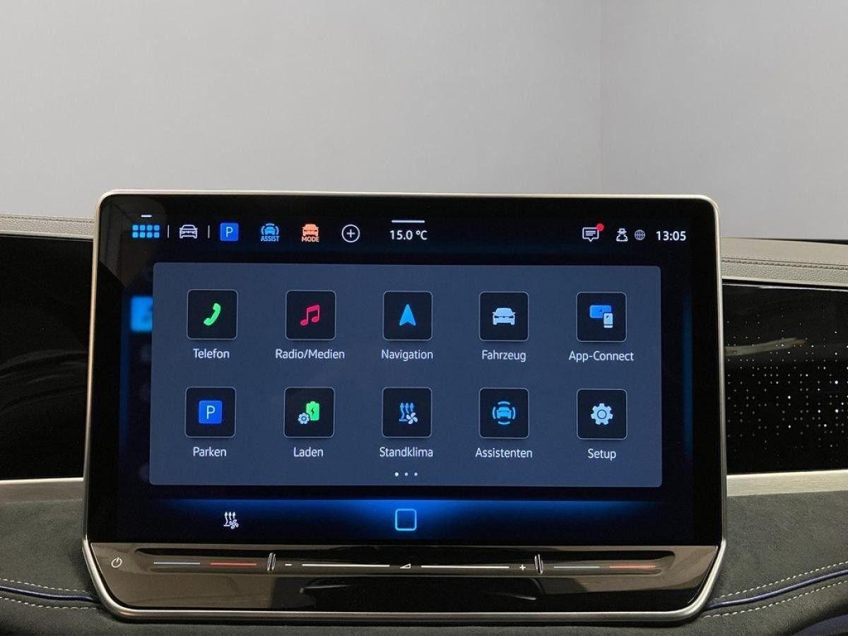 Volkswagen Passat Variant 1.5 TSI DSG R-Line / SOFORT VERFÜGBAR !