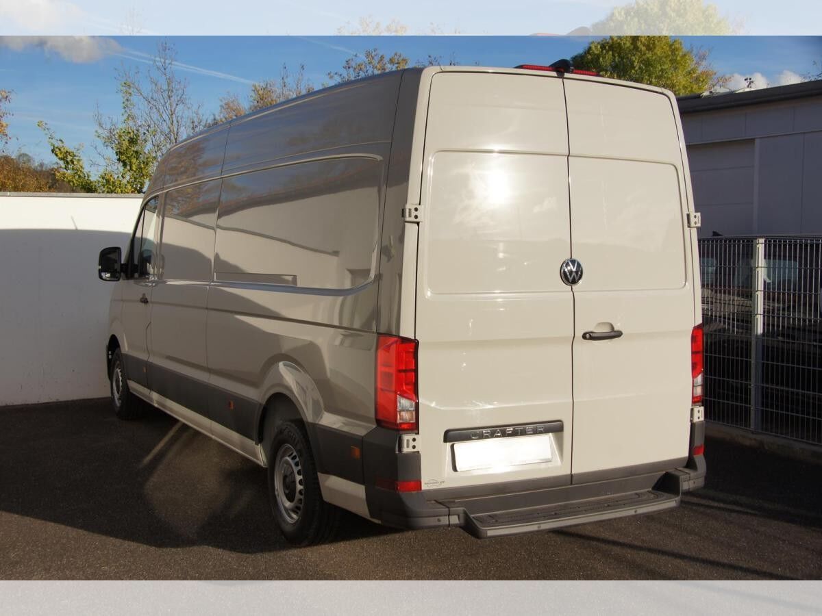 Volkswagen Crafter 35 Kasten lang Hochdach L4H3 LED ACC AHK