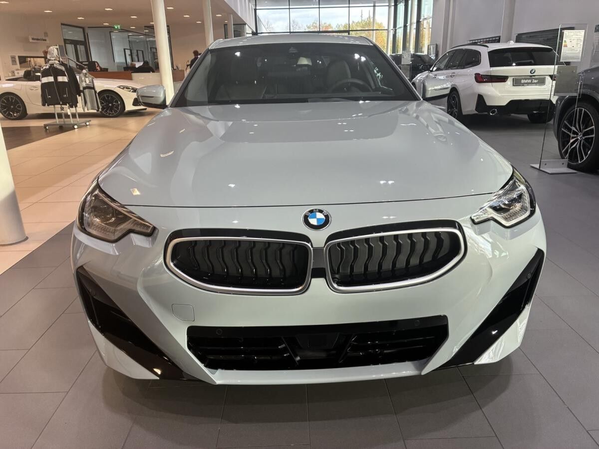 BMW 230 i Coupé M Sportpaket+17ZL+LED+PREMIUNPAKET+NAVI+KAMERA+SIHZ+HIFI+