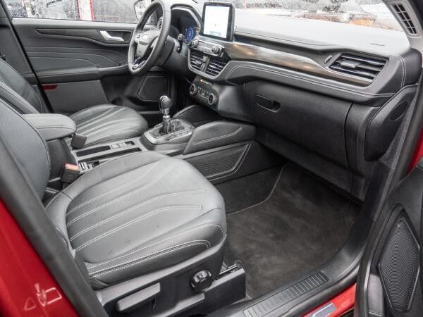 Ford Kuga Vignale 1.5 EcoBoost PANO*LED*AHK*Allwetter