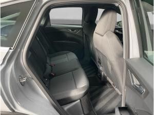 Audi e-tron Q4 Sportback NAVI LED 3ZAC SOUND