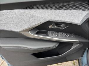 Peugeot 3008 E-3008 GT 210 + Winter+Komfort+Drive-Paket