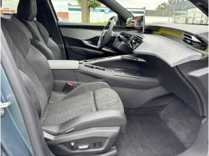 Peugeot 3008 E-3008 GT 210 + Winter+Komfort+Drive-Paket
