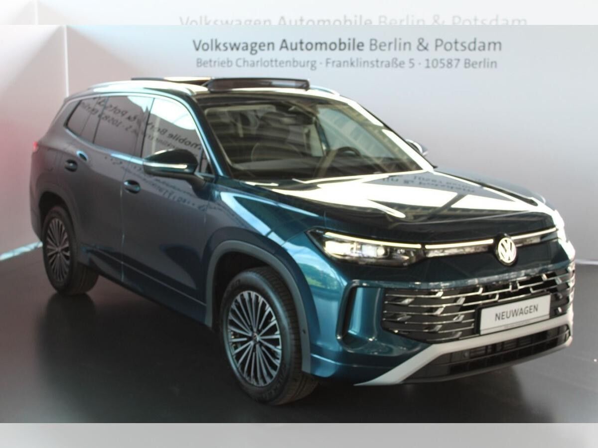 Volkswagen Tayron Elegance 2,0l TSI 4Motion, RFK, NAV, GJR, PANO, 7-Sitzer