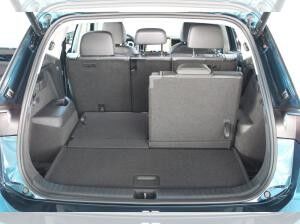 Volkswagen Tayron Elegance 2,0l TSI 4Motion, RFK, NAV, GJR, PANO, 7-Sitzer