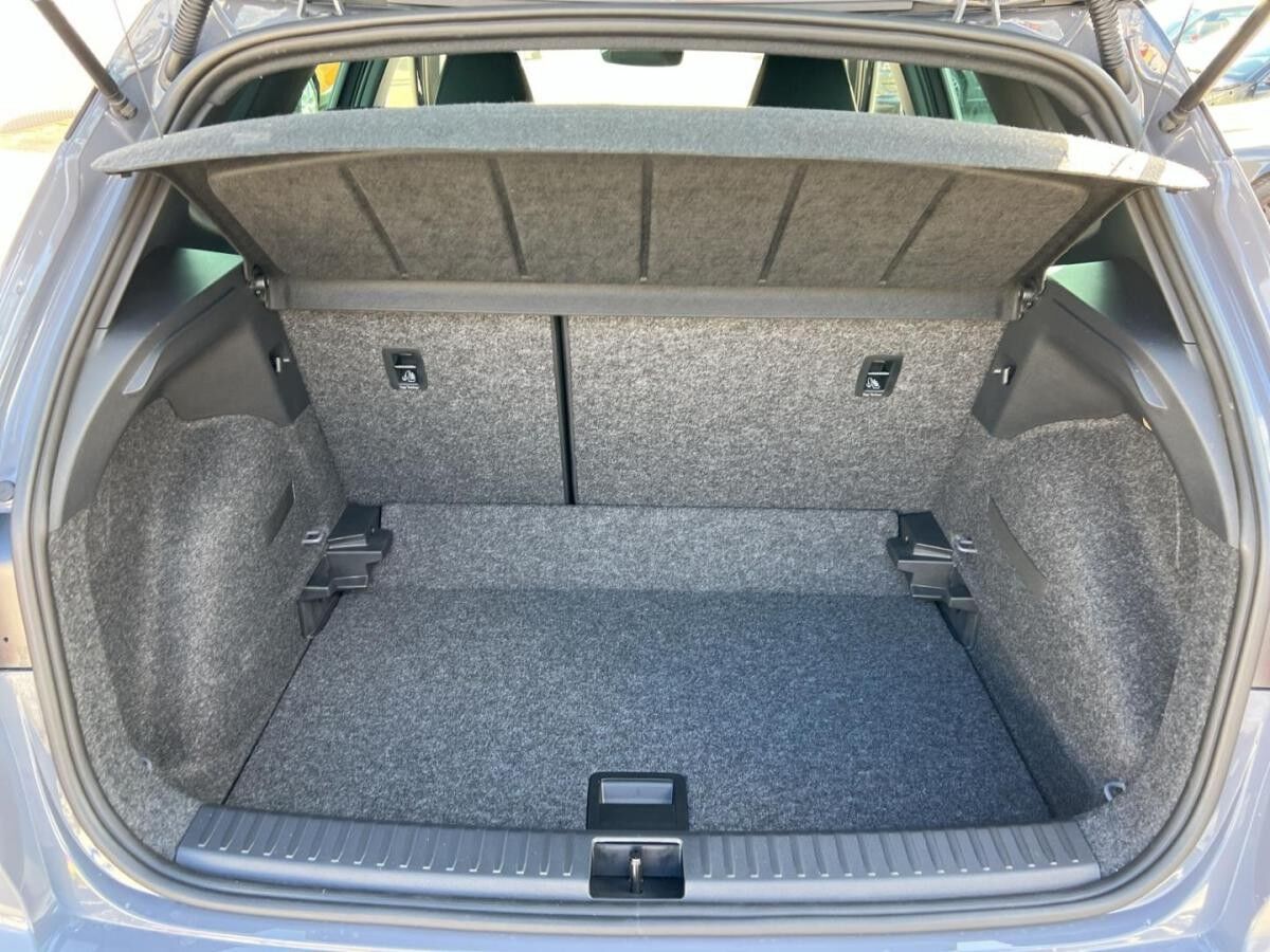 Seat Arona FR Black Edition 1.0 TSI 7-Gang-DSG NAVI/SHZ/LED/PDC