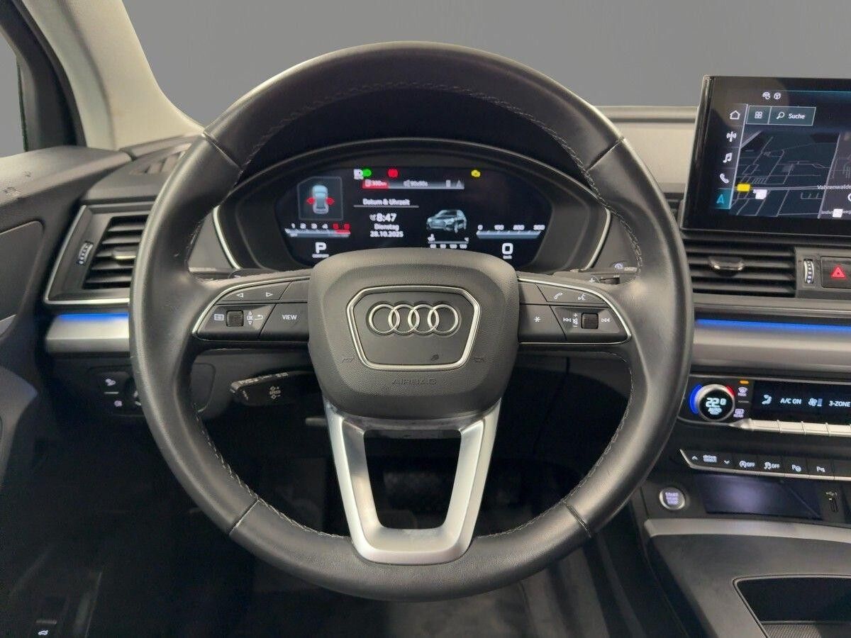 Audi Q5 40 TDI S line quattro Matrix AHK Navi Parklenkassist
