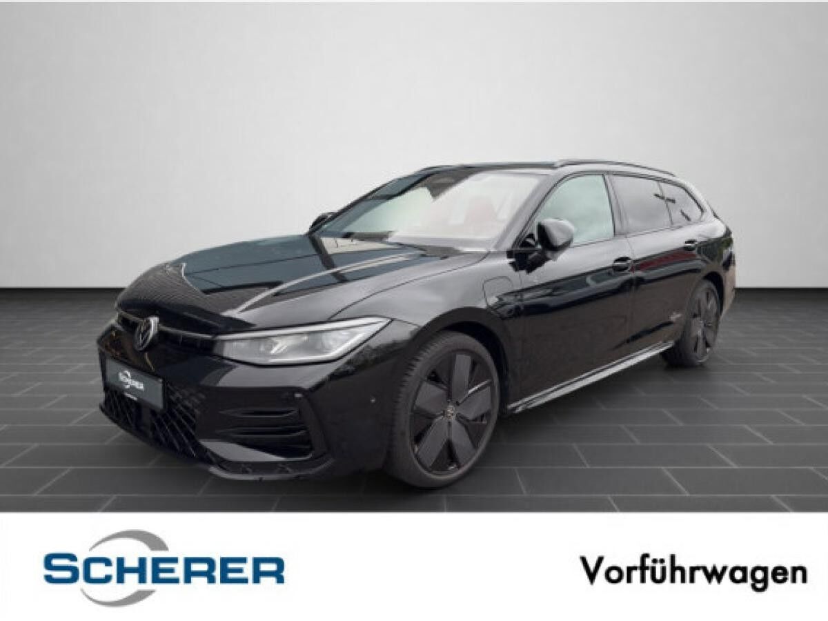 Volkswagen Passat R-Line 1,5 l eHybrid *0,5%-VERSTEUERUNG*SOFORT VERFÜGBAR* OPF 130 kW (177 PS) / 85 kW (115 PS) 6-Gan Volkswagen Passat R-Line 1,5 l eHybrid *0,5%-VERSTEUERUNG*SOFORT VERFÜGBAR* OPF 130 kW (177 PS) / 85 kW (115 PS) 6-Gan