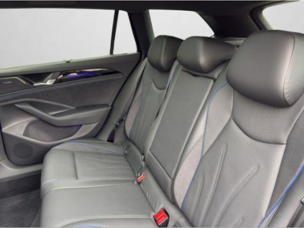 Volkswagen Passat R-Line 1,5 l eHybrid *0,5%-VERSTEUERUNG*SOFORT VERFÜGBAR* OPF 130 kW (177 PS) / 85 kW (115 PS) 6-Gan