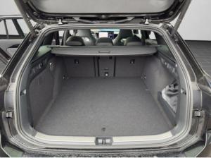 Volkswagen Passat R-Line 1,5 l eHybrid *0,5%-VERSTEUERUNG*SOFORT VERFÜGBAR* OPF 130 kW (177 PS) / 85 kW (115 PS) 6-Gan Volkswagen Passat R-Line 1,5 l eHybrid *0,5%-VERSTEUERUNG*SOFORT VERFÜGBAR* OPF 130 kW (177 PS) / 85 kW (115 PS) 6-Gan