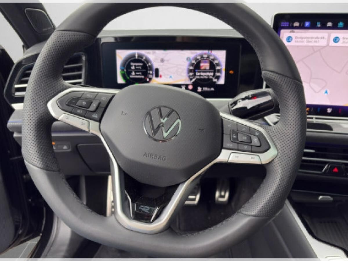 Volkswagen Passat R-Line 1,5 l eHybrid *0,5%-VERSTEUERUNG*SOFORT VERFÜGBAR* OPF 130 kW (177 PS) / 85 kW (115 PS) 6-Gan Volkswagen Passat R-Line 1,5 l eHybrid *0,5%-VERSTEUERUNG*SOFORT VERFÜGBAR* OPF 130 kW (177 PS) / 85 kW (115 PS) 6-Gan