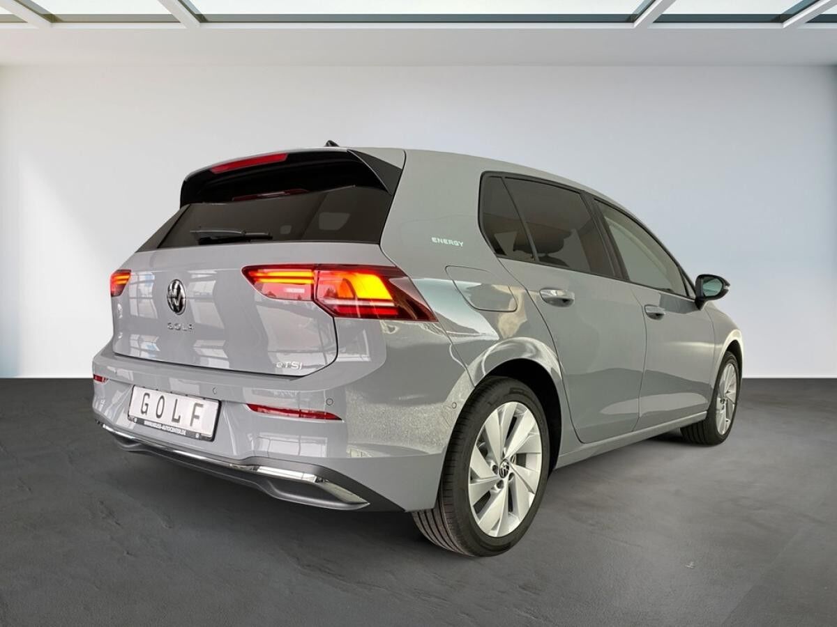 Volkswagen Golf 1.5 eTSI DSG Energy