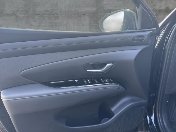 Hyundai TUCSON Tucson FL PHEV 1.6 T-GDI 6-AT 4WD PRIME