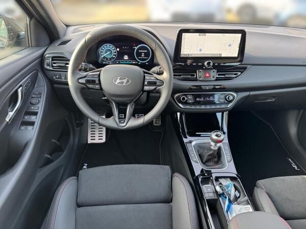 Hyundai i30 i30 MJ25 1.5T 6-MT 2WD N Line 48V, SitzPaket