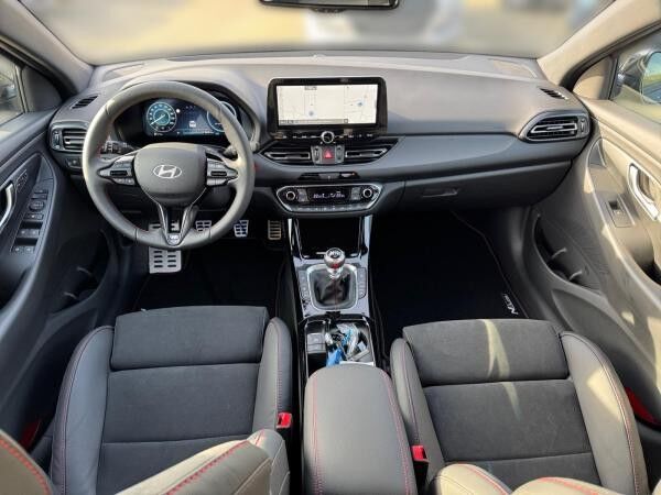 Hyundai i30 i30 MJ25 1.5T 6-MT 2WD N Line 48V, SitzPaket