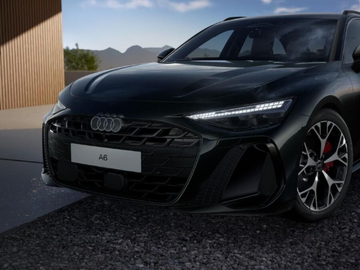 Audi A6 Avant e-hybrid quattro AHK Matrix Memory