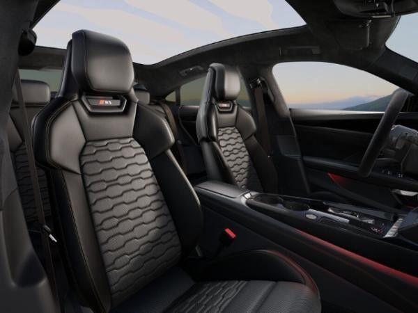 Audi RS e-tron GT performance HUD Aktivfahrw. Laser Keramik