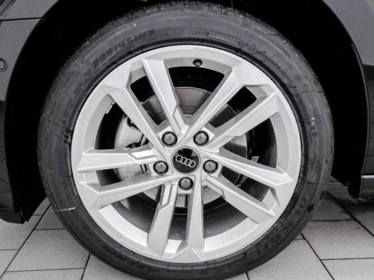 Audi A3 Sportback TFSI S tronic LED Navi CarPlay