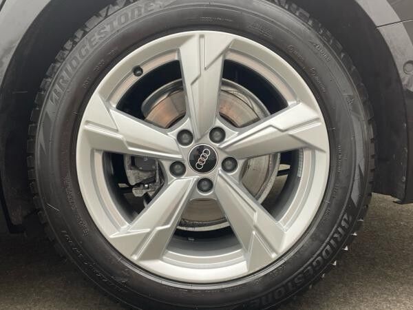 Audi A6 Avant 40 TDI quattro Matrix Pano AHK