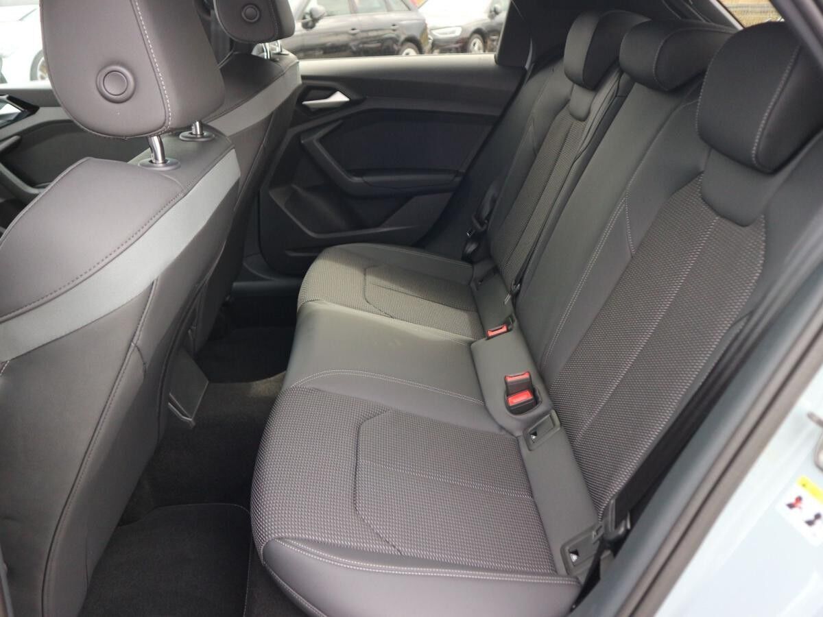 Audi A1 Sportback S line 40 TFSI S tronic*SONOS*NAVI*