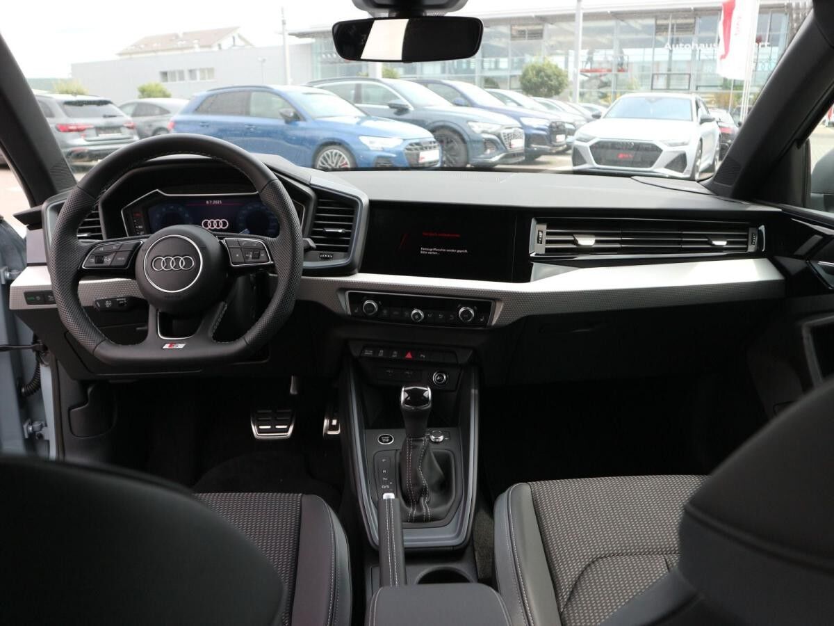 Audi A1 Sportback S line 40 TFSI S tronic*SONOS*NAVI*