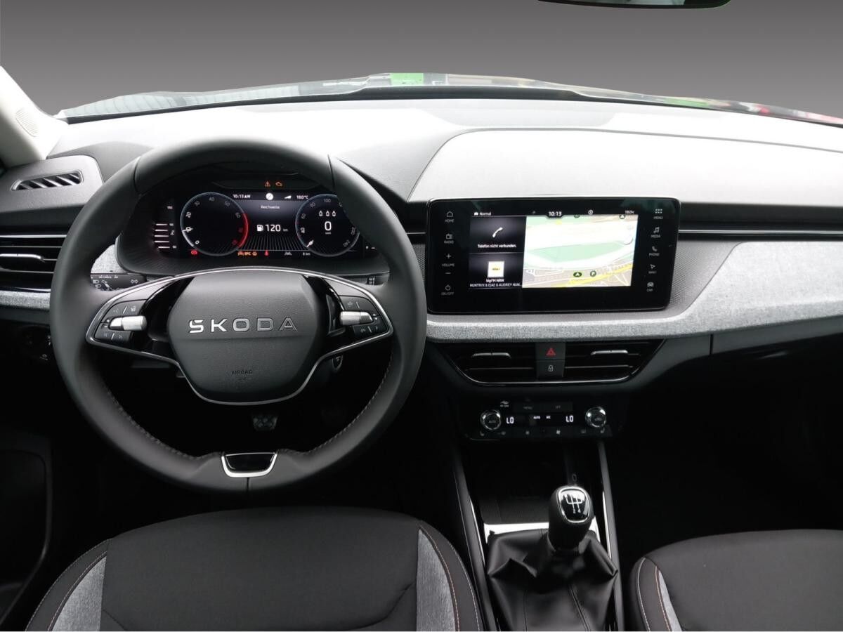 Skoda Kamiq Tour 1,0 TSI 5-Gang *SHZ*KLIMA*LED*
