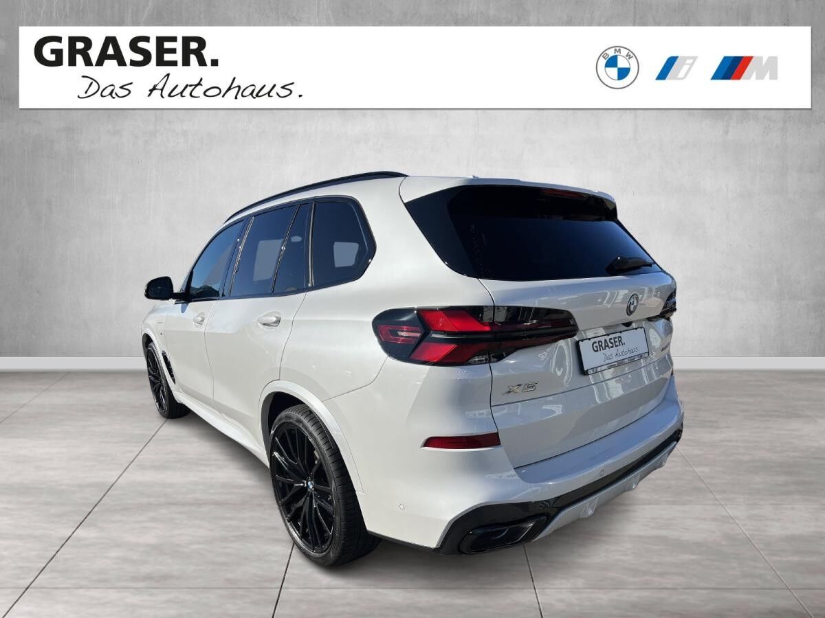 BMW X5 xDrive50e M Sport Vorteil zur Neuwagen-UPE 23.450EUR