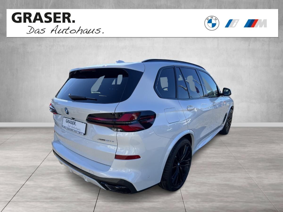 BMW X5 xDrive50e M Sport Vorteil zur Neuwagen-UPE 23.450EUR