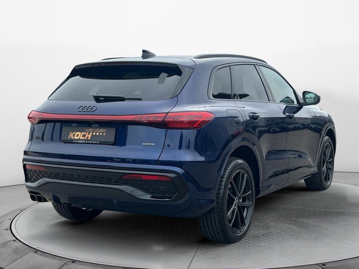 Audi Q5 SUV TDI quattro S tronic Audi Q5 SUV TDI quattro S tronic