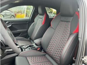 Audi RS3 RS 3 Limousine S tronic Audi RS3 RS 3 Limousine S tronic