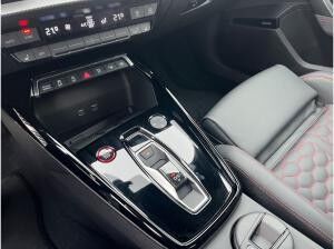 Audi RS3 RS 3 Limousine S tronic Audi RS3 RS 3 Limousine S tronic