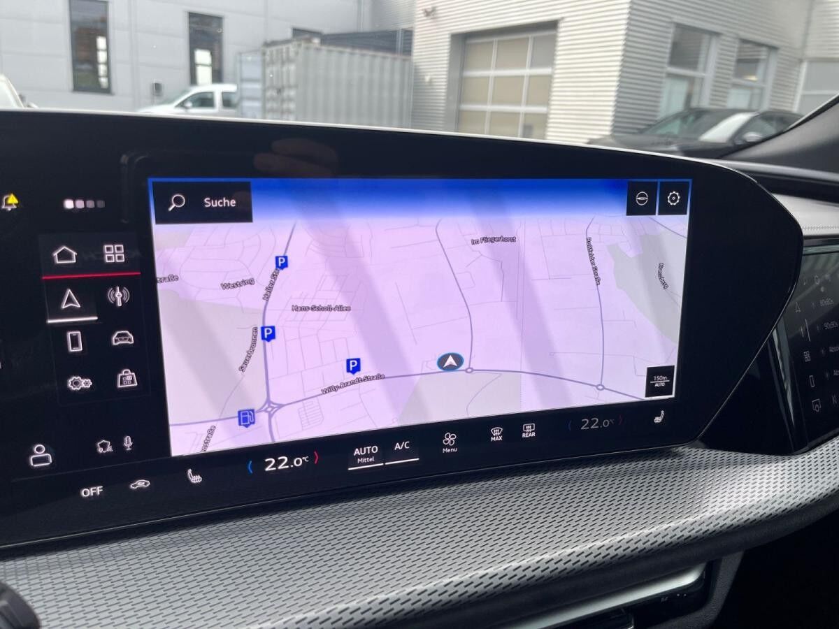 Audi Q5 SUV TDI quattro S tronic Audi Q5 SUV TDI quattro S tronic