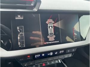 Audi RS3 RS 3 Limousine S tronic Audi RS3 RS 3 Limousine S tronic