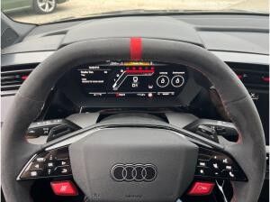 Audi RS3 RS 3 Limousine S tronic Audi RS3 RS 3 Limousine S tronic