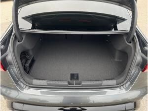 Audi RS3 RS 3 Limousine S tronic Audi RS3 RS 3 Limousine S tronic