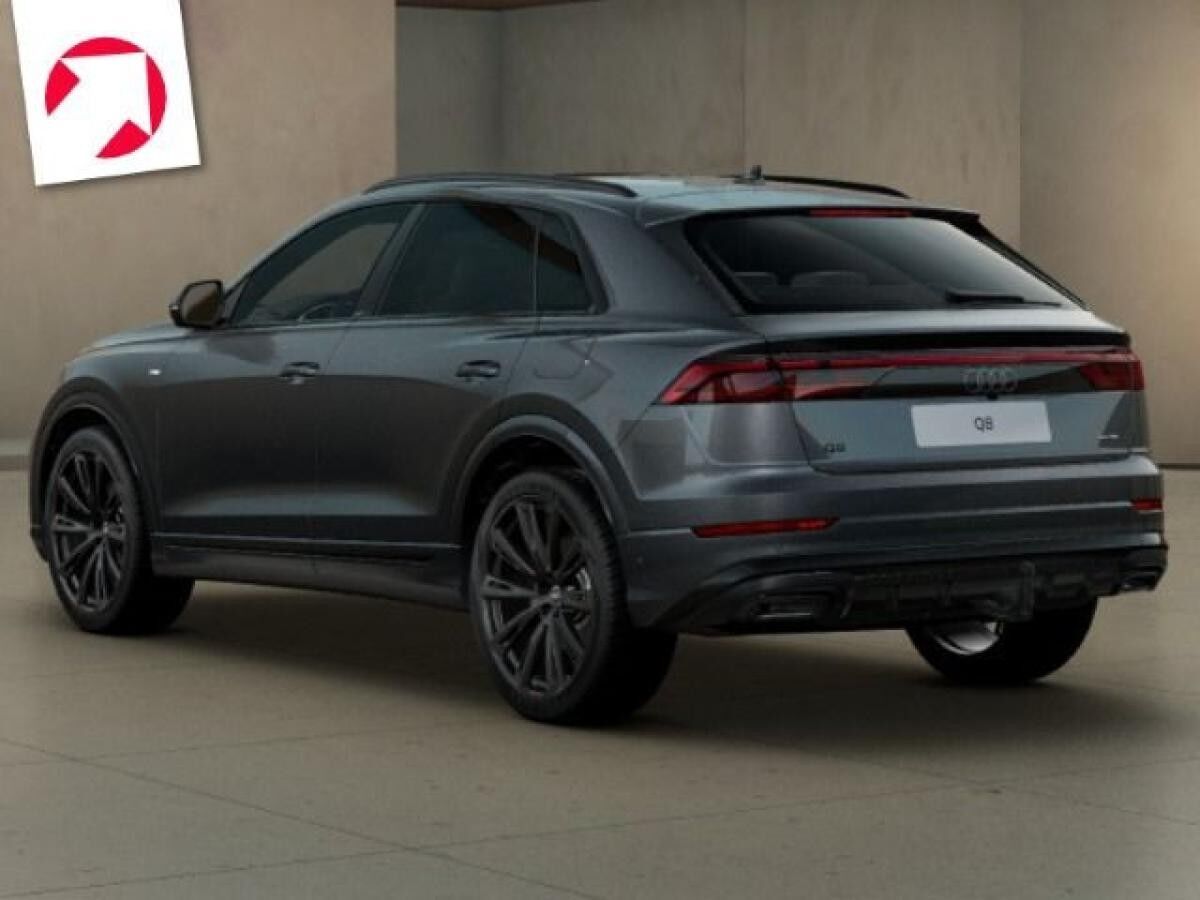 Audi Q8 SUV S line business TFSI e*0,5%*MATRIX*AHK Audi Q8 SUV S line business TFSI e*0,5%*MATRIX*AHK