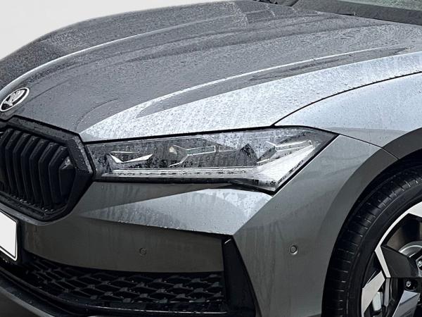 Skoda Superb Combi Sportline 1,5 TSI iV DSG PANO AHK *SOFORT VERFÜGBAR*