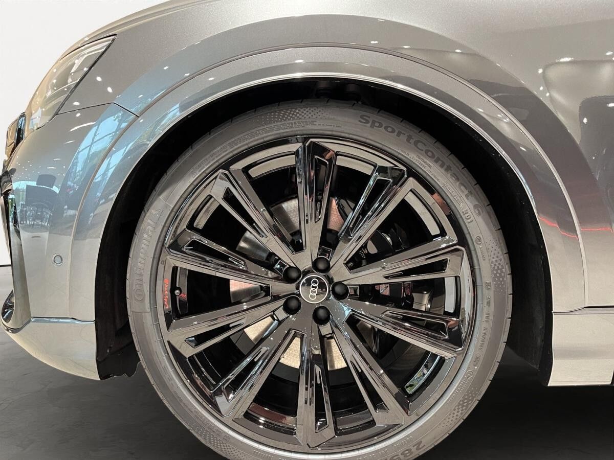 Audi SQ8 SUV TFSI 373 kW tiptronic(MT)
