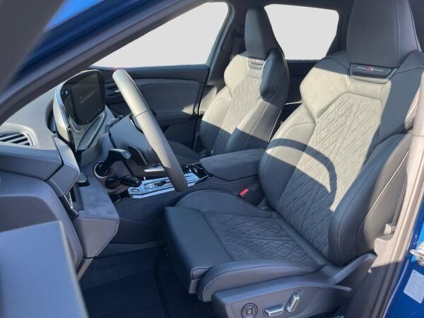 Audi Q6 e-tron Q6 SUV e-tron performance