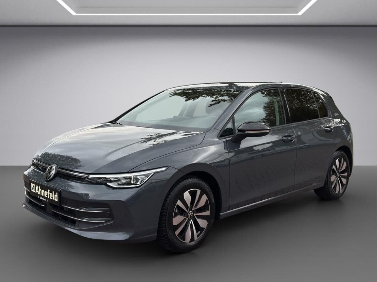 Volkswagen Golf VIII